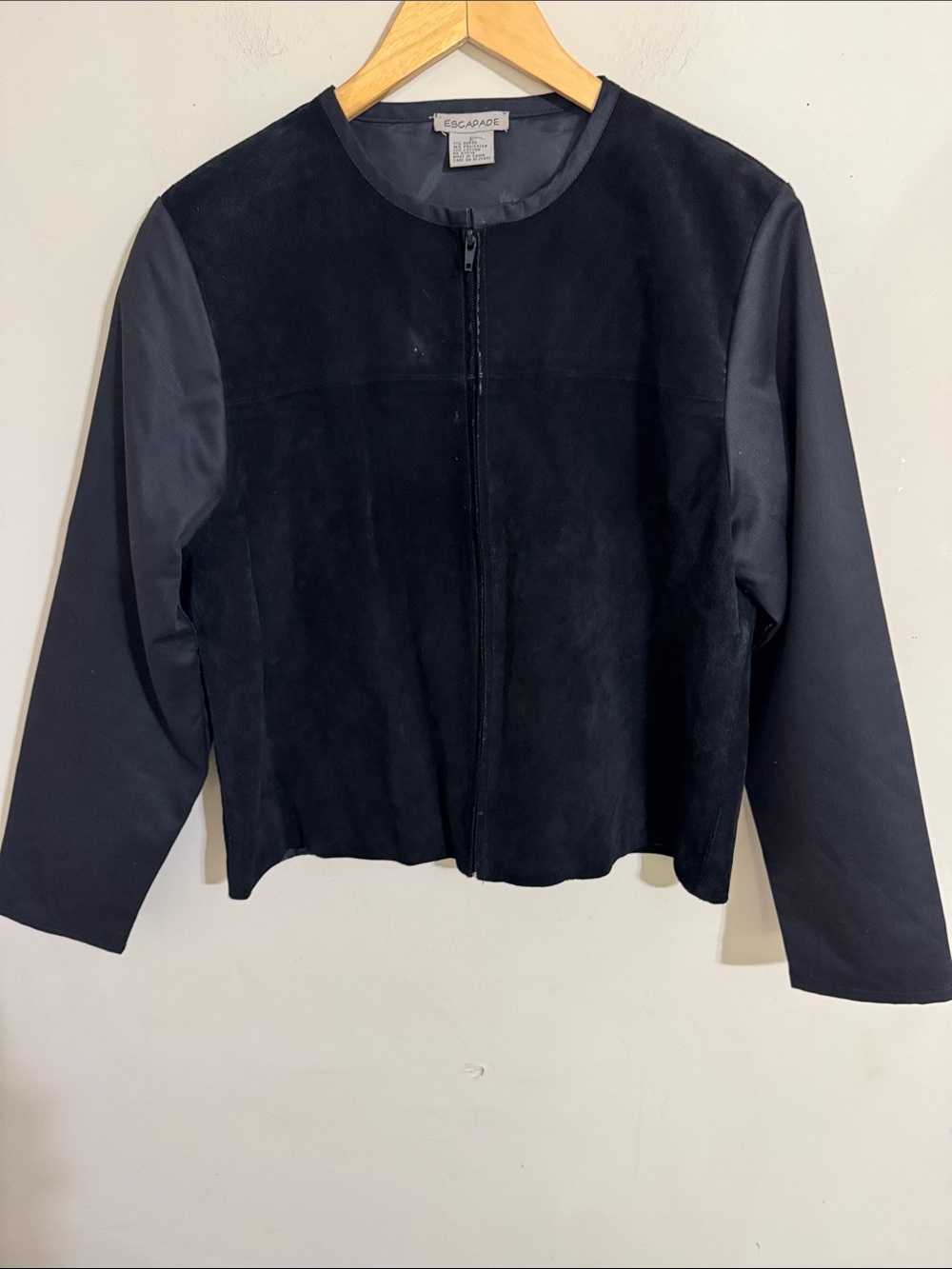 Escapade Short Boxy Black Suede Mix Media Front Zip Jacket size L Minimalist Y2K